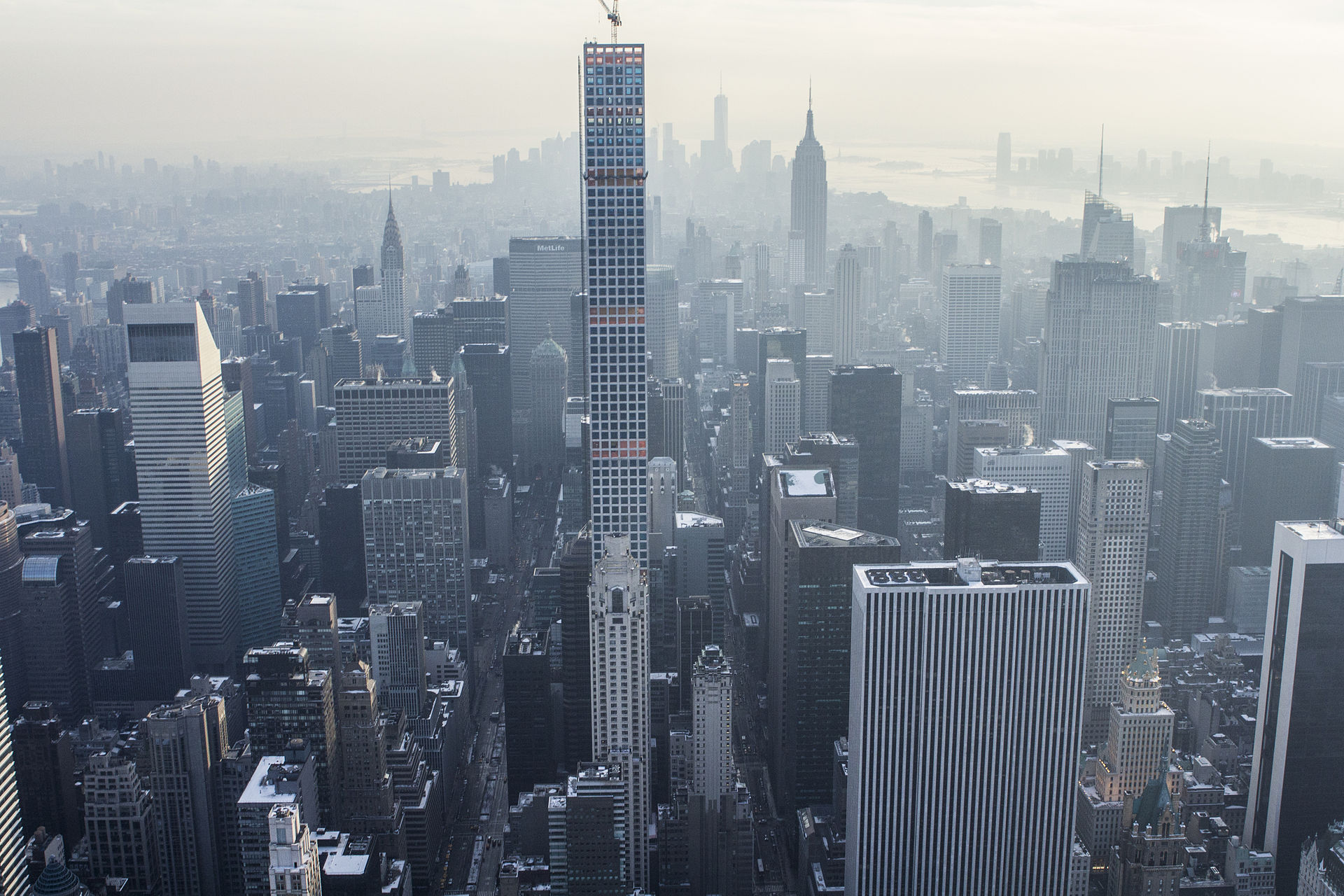 Na świecie jest już 100 super wysokich wieżowców