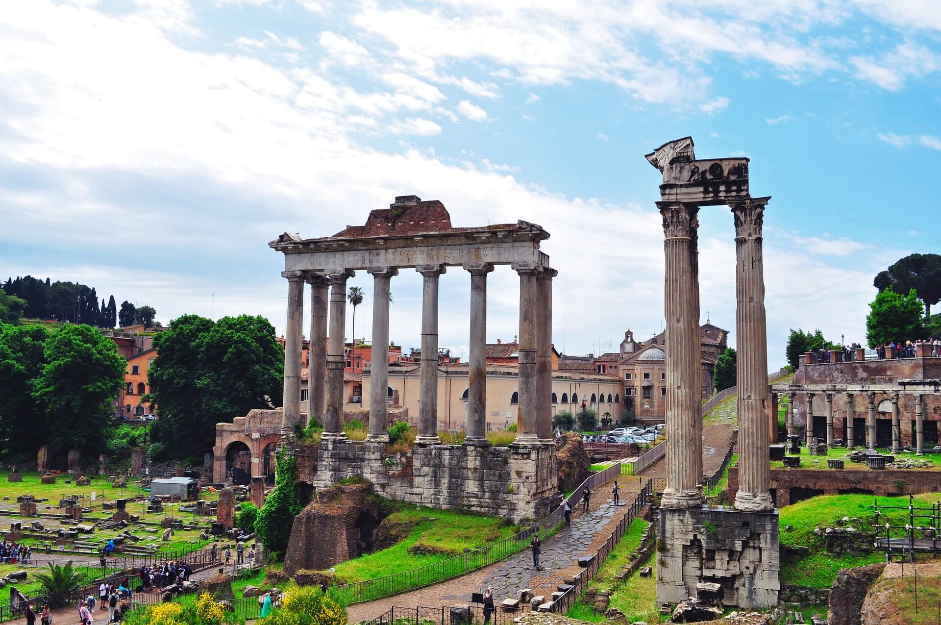 Forum Romanum - starożytny plac w centrum Rzymu