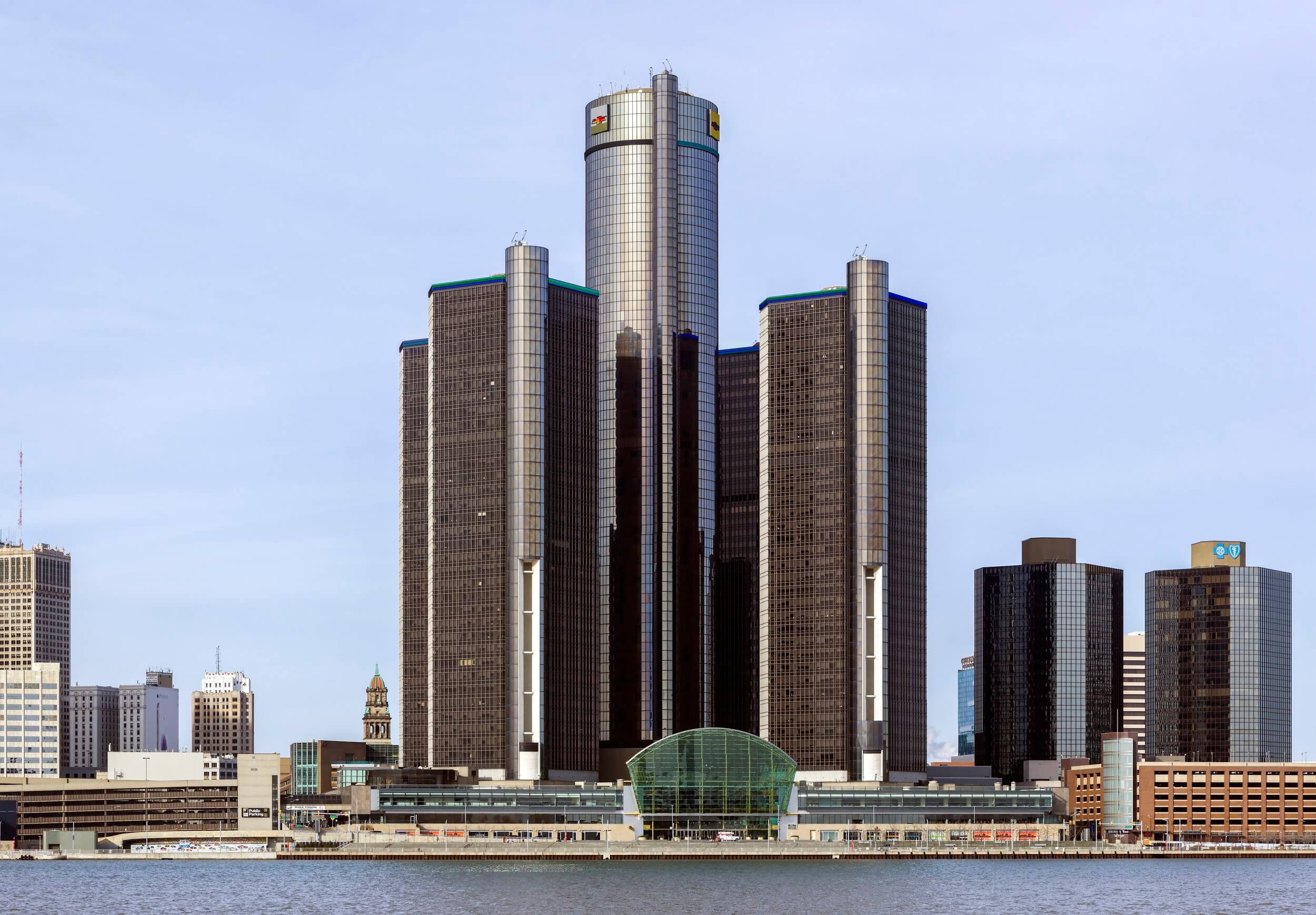 renaissance center tours