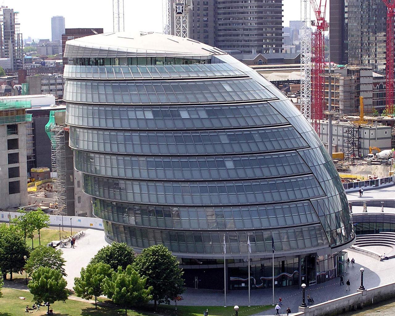 London City Hall - description of the building