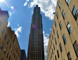 Rockeferrer Center