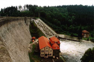 Pilchowice Dam